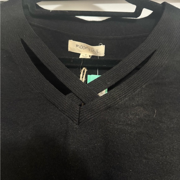 Black sweater, new - Picture 3 of 7